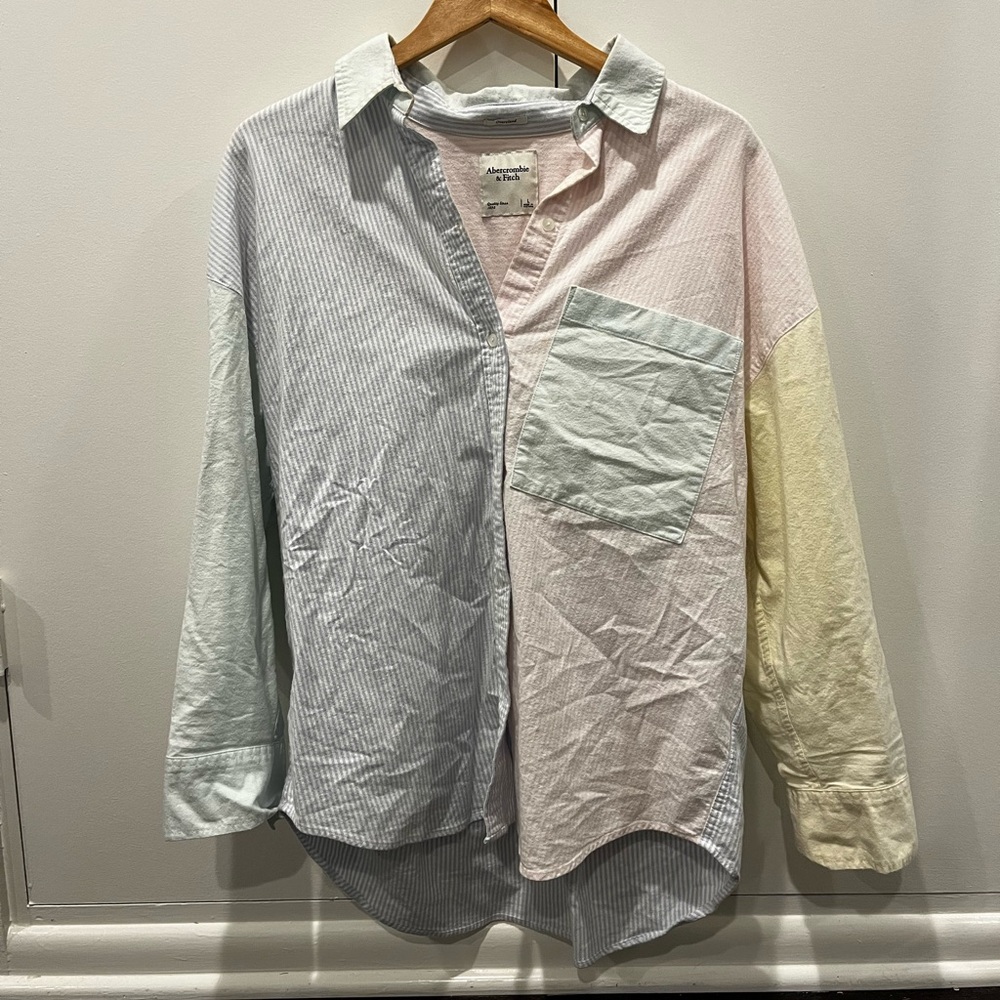 Abercrombie Fitch multicolor striped button up shirt size Large